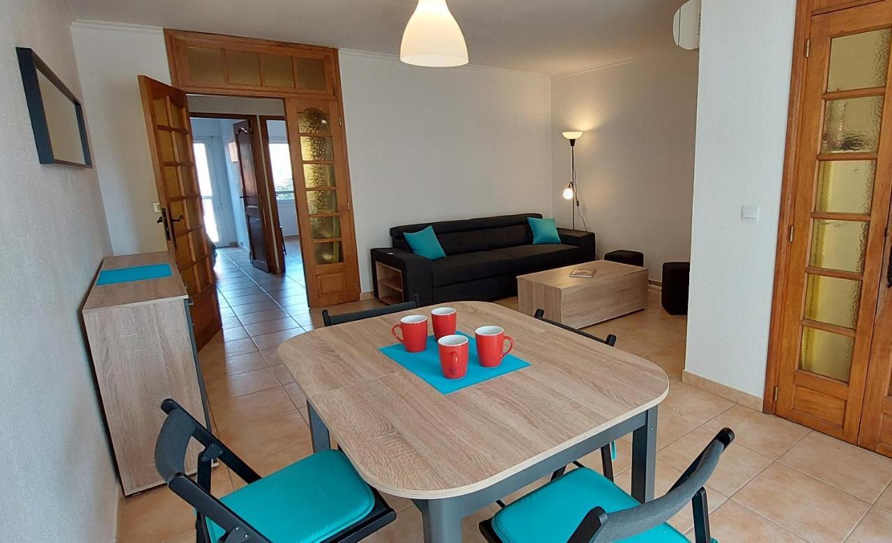 Grand T3 Lumineux Spacieux Propre, Tout Confort, Parking, Ascenseur, Emplacement Central Unique, Port-Commerces-Mer Et Plages A Pied, Location Du Samedi Au Samedi Sanary-sur-Mer Bagian luar foto